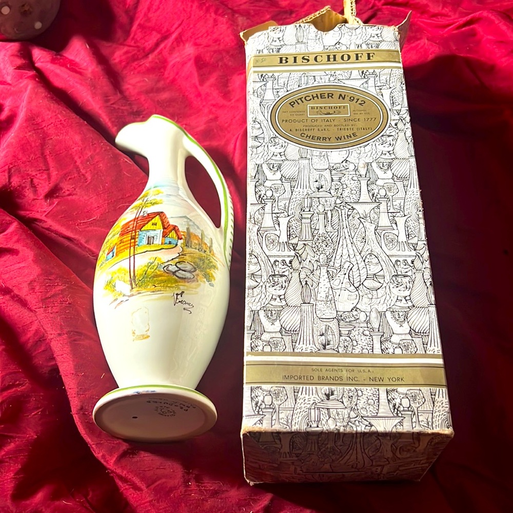 Bischoff cherry wine vase